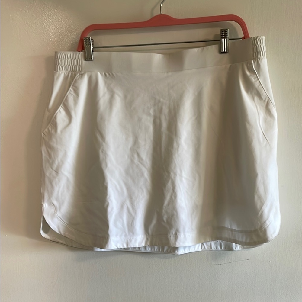 Calia White Skort NWT
